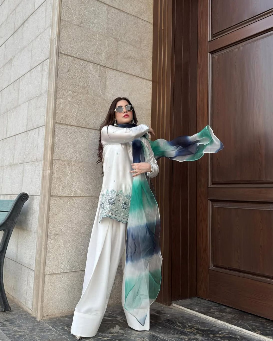 π FARSI SALWAR SUIT β Where Luxury Meets Tradition π