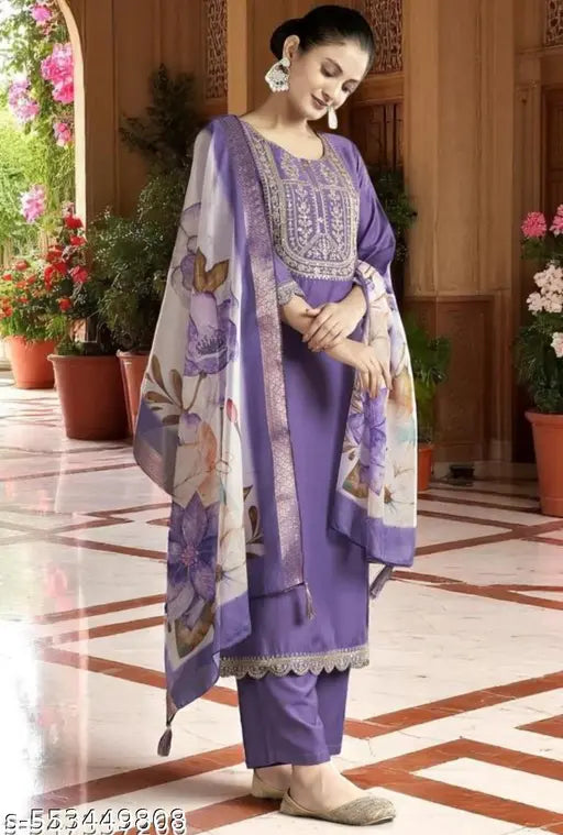 🌸 Lavender Bliss Embroidered Kurta Set with Dupatta – Elegant 3-Piece Ensemble 🌸