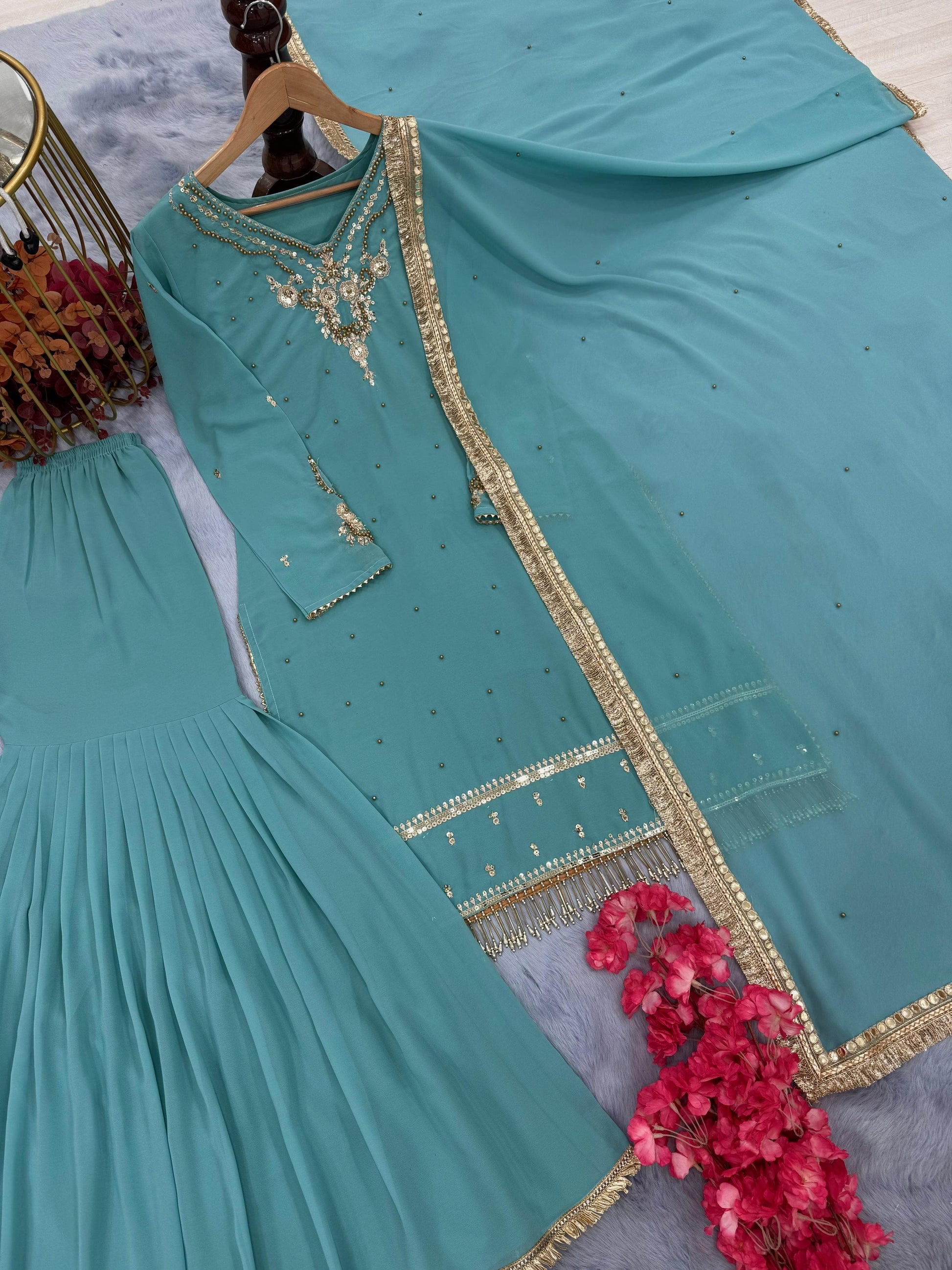 🧚‍♀️ PREMIUM DESIGNER LAUNCH – LUXE LOOK 👜