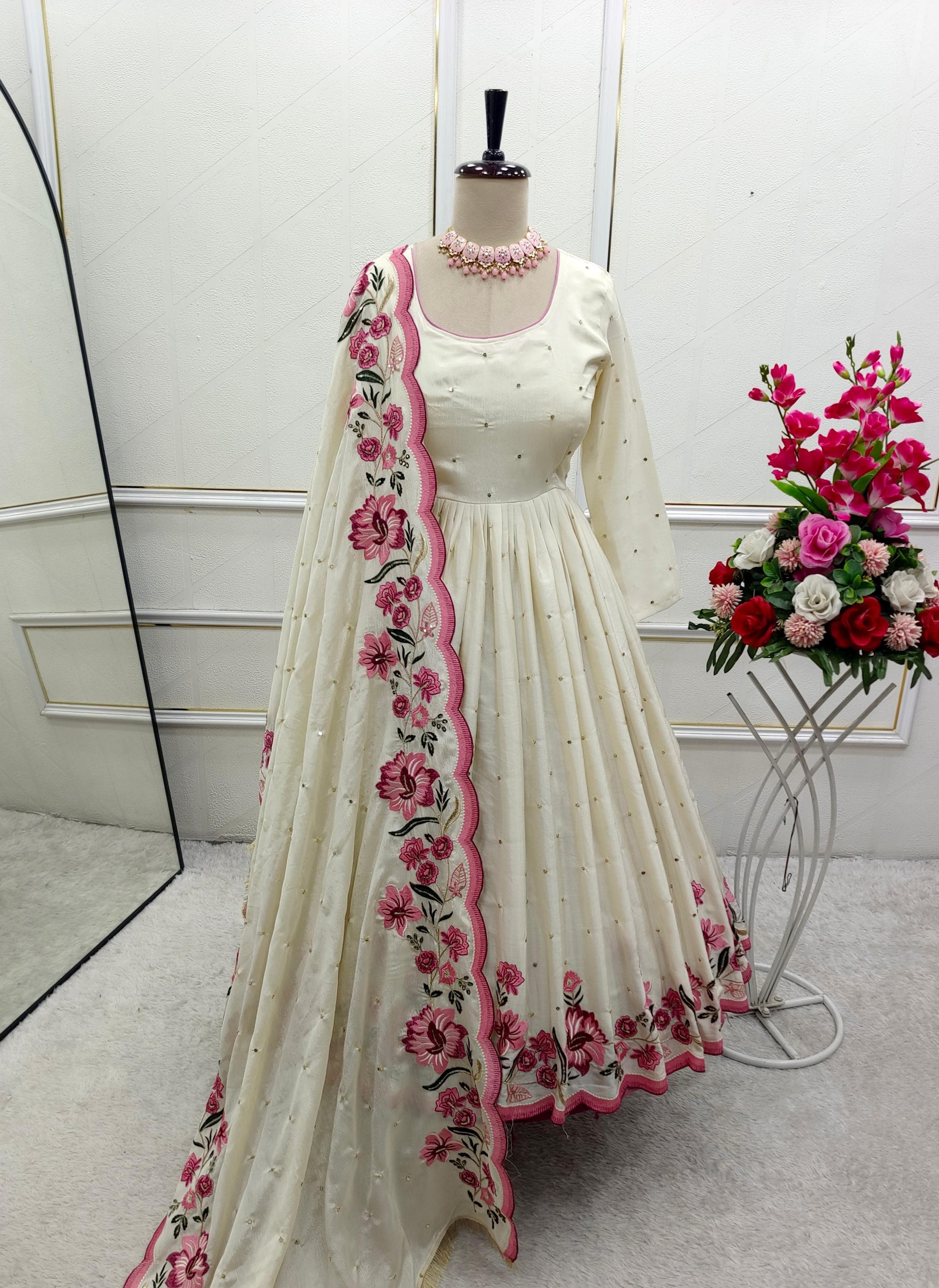 💃 Heavy Pure Chinon Silk Gown, Pant & Dupatta Set 💃