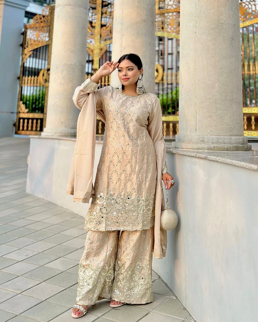💫 PRESENTING – THE ROYAL SHARARA 💫
