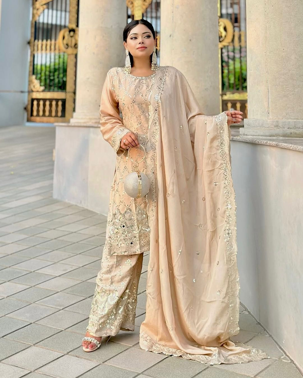 💫 PRESENTING – THE ROYAL SHARARA 💫