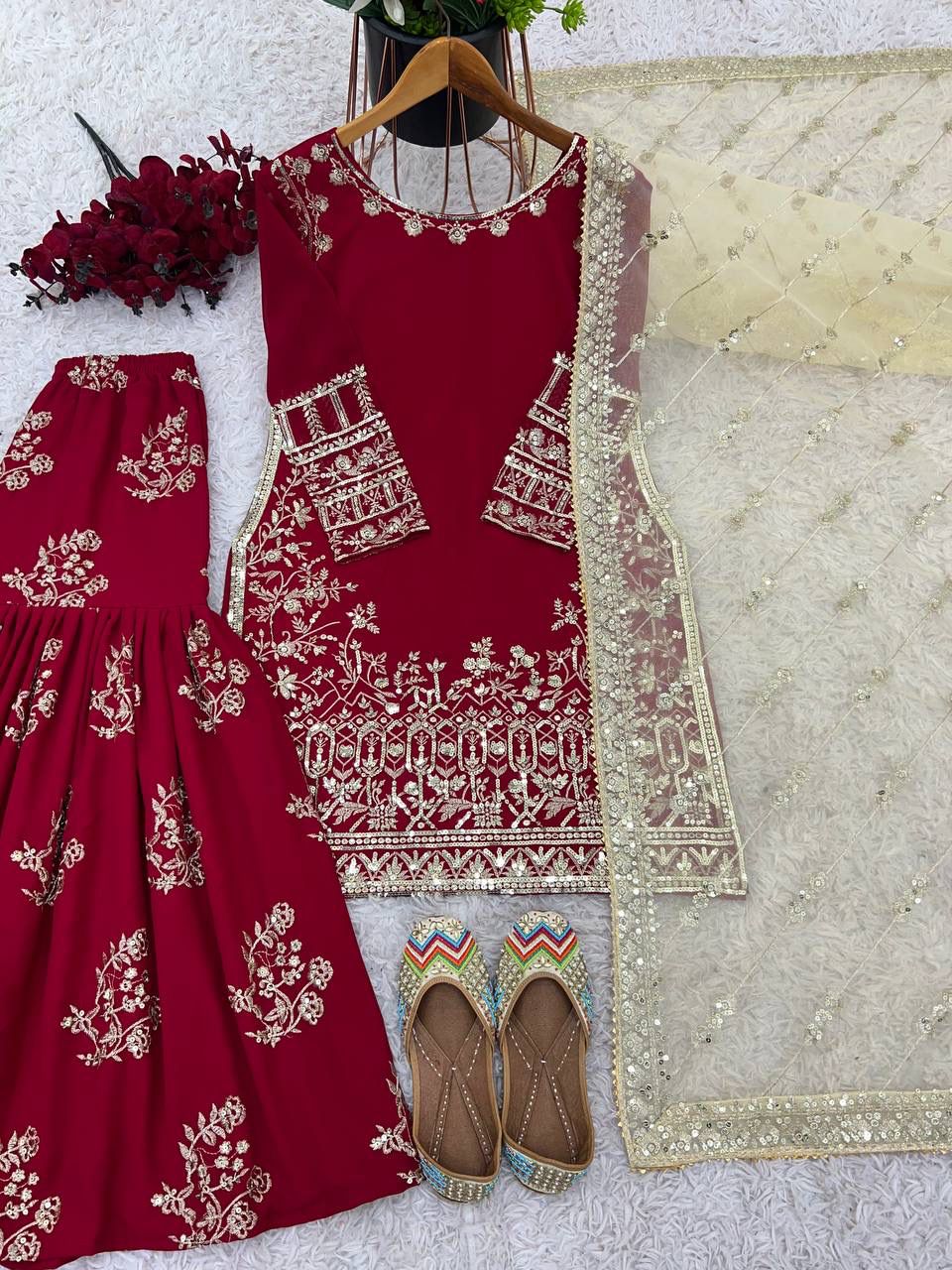 🌟 Glam Royale – Designer Embroidered Sharara Set 🌟