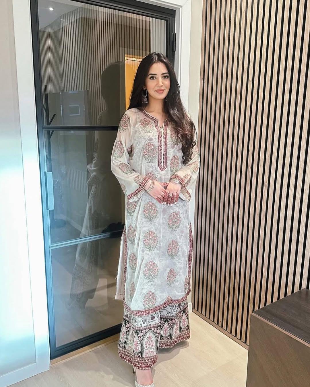 👑 Premium Designer Set (Top + Plazzo + Dupatta) 👑