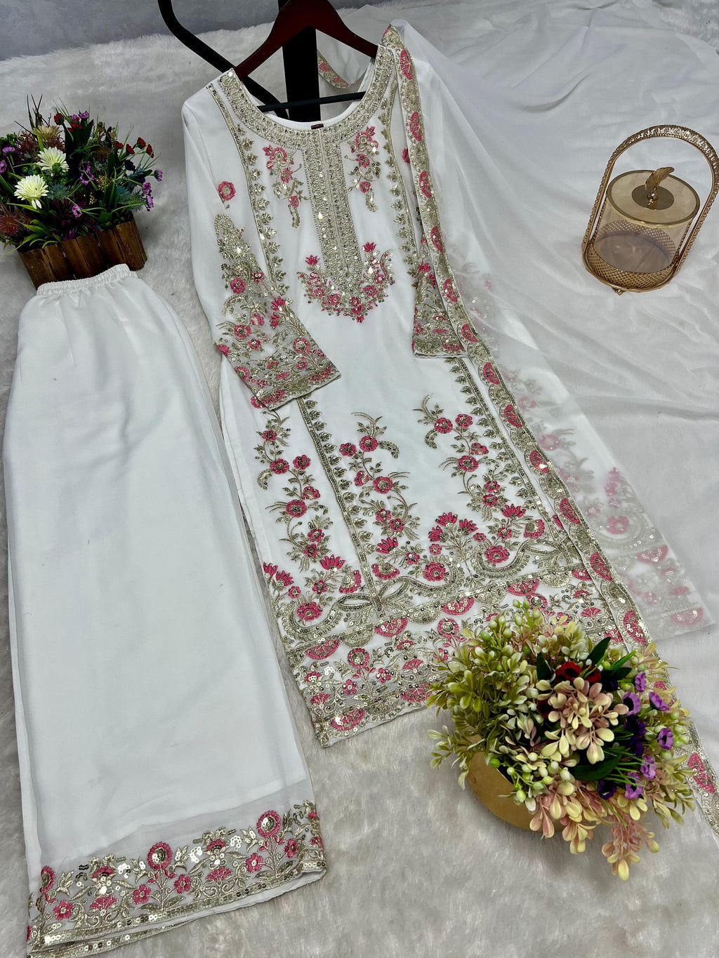💫 Elegant 3-Piece Embroidered Set 💫