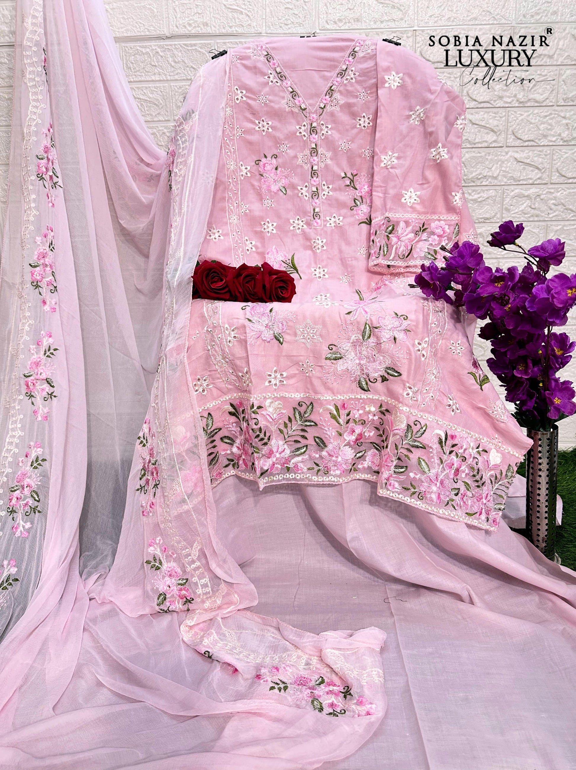 ✨ Semi-Stitched Lawn Chikankari Suit with Embroidered ✨