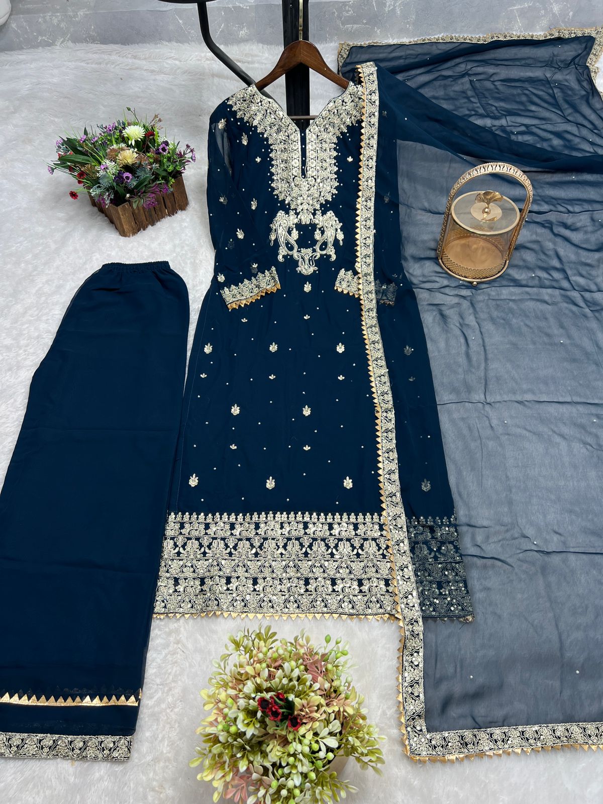 💫 Faux Georgette Embroidered Set 💫