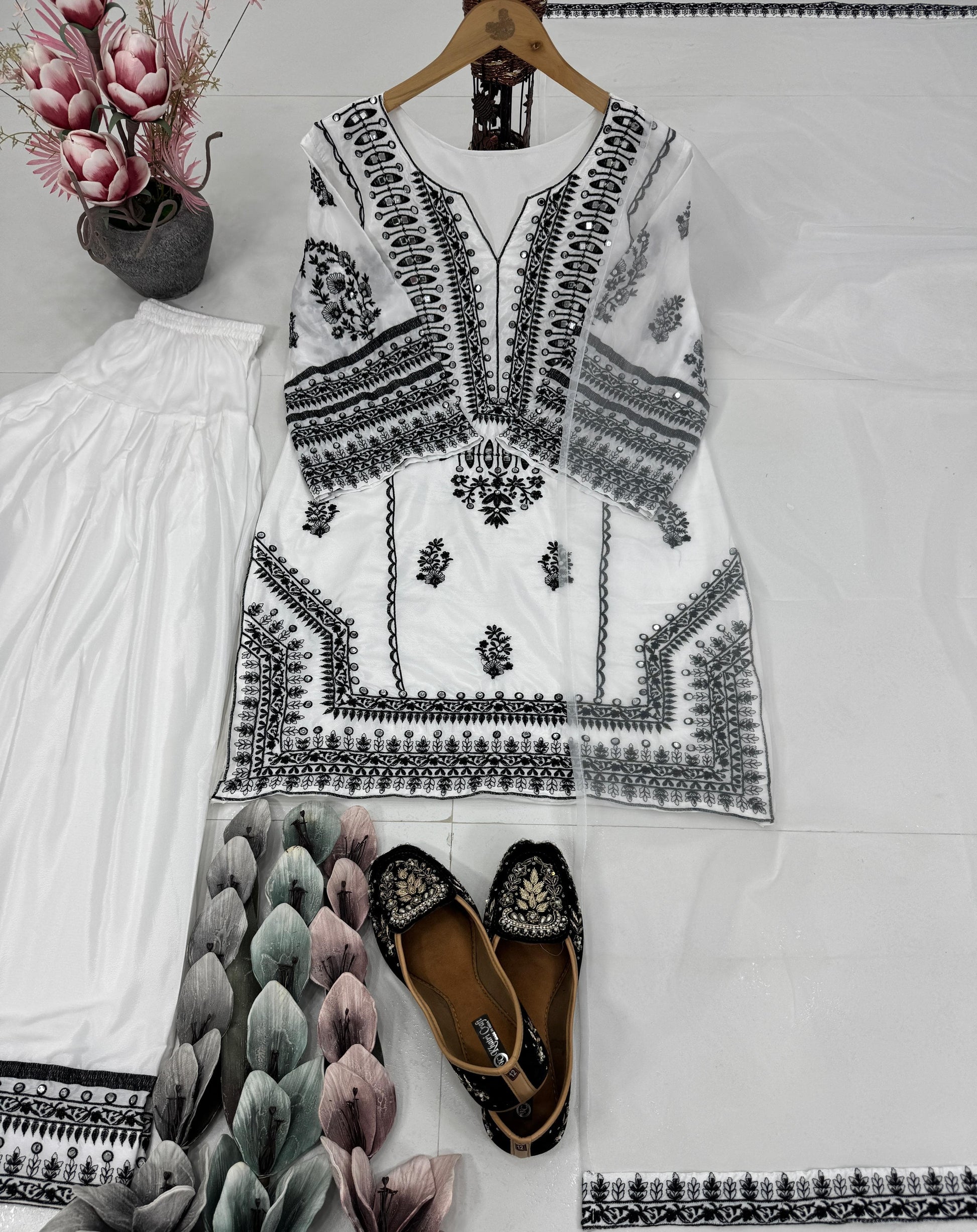 🔥 DESIGNER NATURAL SILK SALWAR SUIT SET 🔥