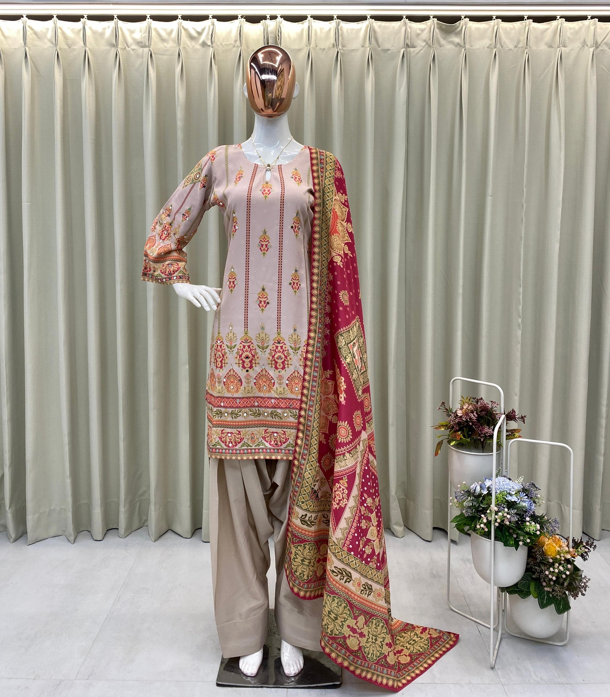 ✨ Designer Farsi Salwar Suit ✨