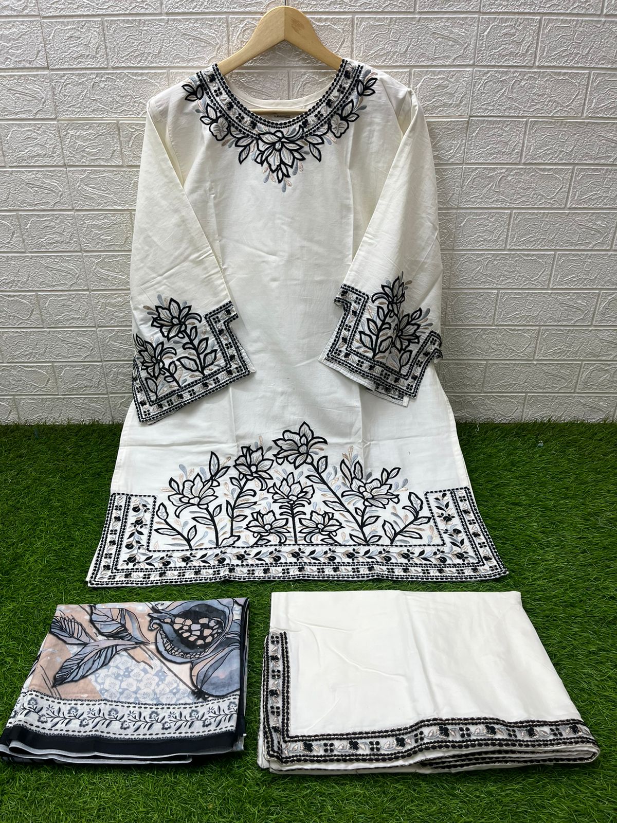 🔥 Premium Designer Tunic Set 🔥