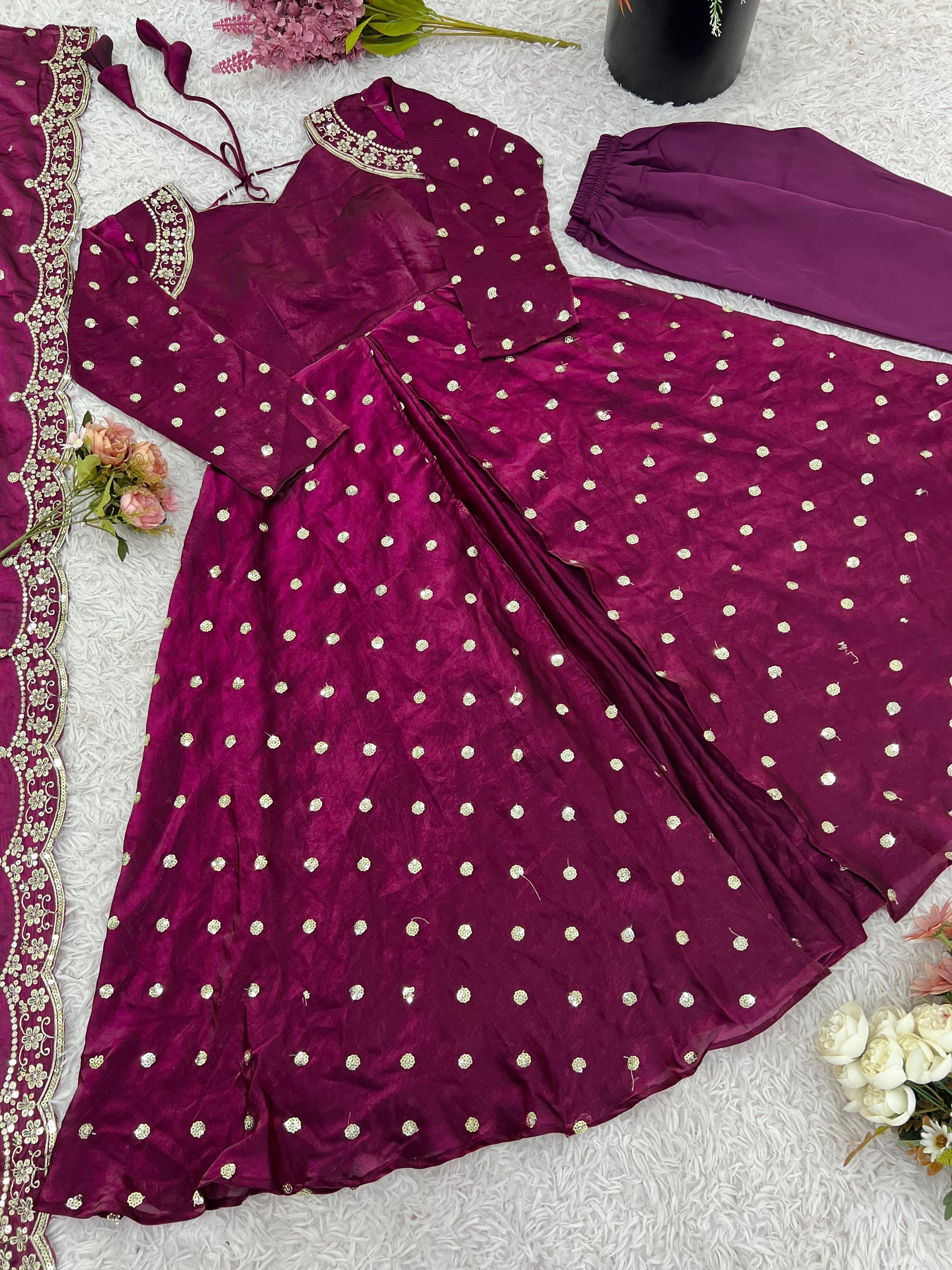 👗💥 Heavy Designer Party Wear Gown Set 💥👗