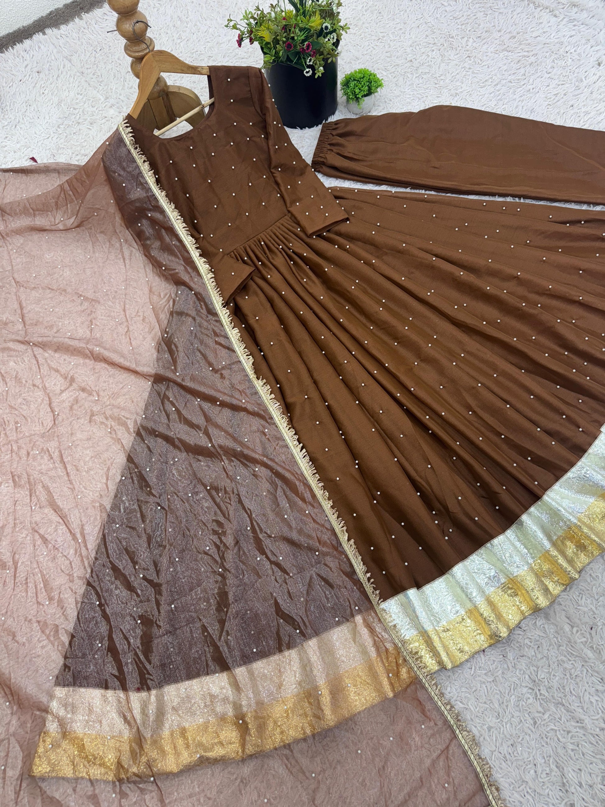 👗💥 Premium Moti Work Designer Party Gown 💥👗