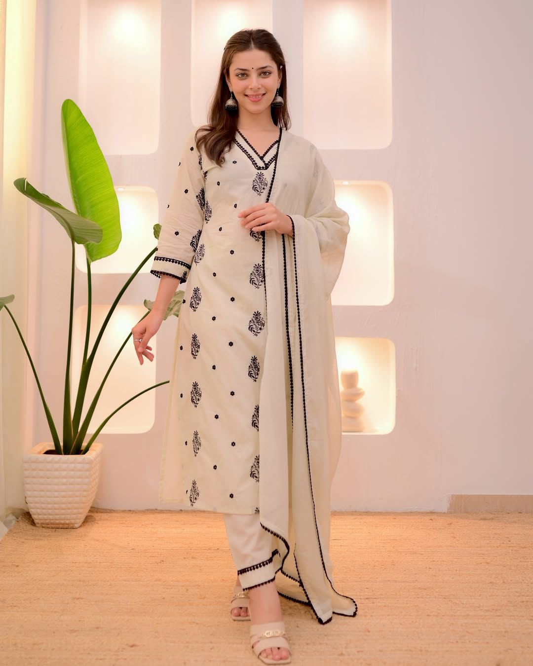 ✨ Exclusive & Comfortable Embroidered Kurta Set