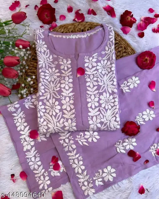 🤍 Grace in Threads – Chikankari Embroidered Kurti with Palazzo Set