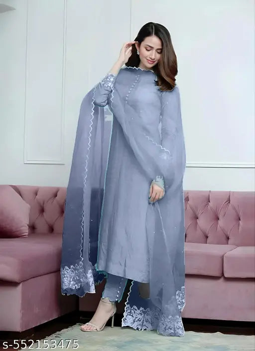 🌟 Riyon Slub Suit – Minimalist Style, Maximum Comfort!