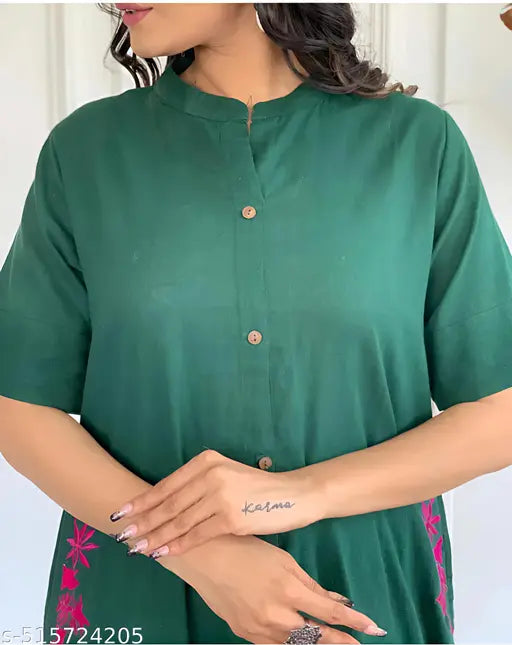 🏷️ Effortless Style – Cotton Kurta Set with Embroidered Pocket & Palazzo