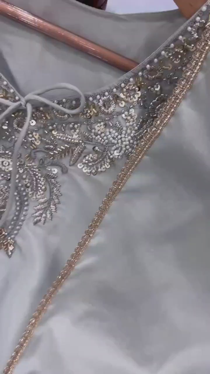 👗✨ Stunning Farshi Palazzo Set 👗✨