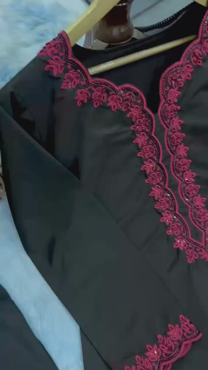 👑 Designer Set with Pure Natural Crepe & Farshi Palazzo 👑