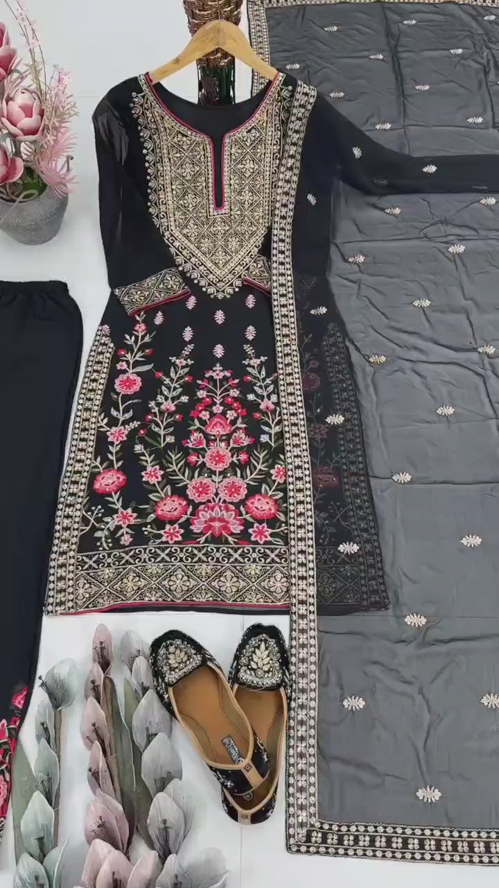 🌟 Royal Radiance: Real Mirror Embroidered 3-Piece Set 🌟