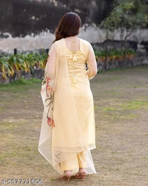 🌿 Elegance – Viscose Silk Kurta Set with Dupatta