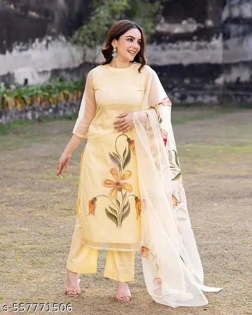 🌿 Elegance – Viscose Silk Kurta Set with Dupatta