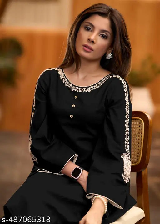 🌟 Elegant in Every Stitch – Embroidered Rayon Kurta Set with Bell Sleeves